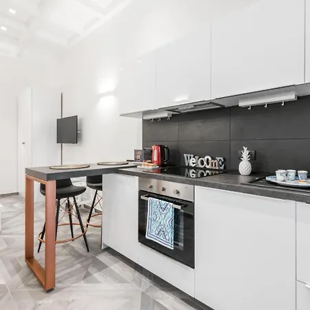 Apartment Dreams House Centre